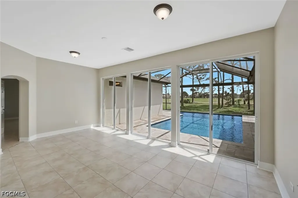 1302 SW 20th Street Cape Coral FL 33991