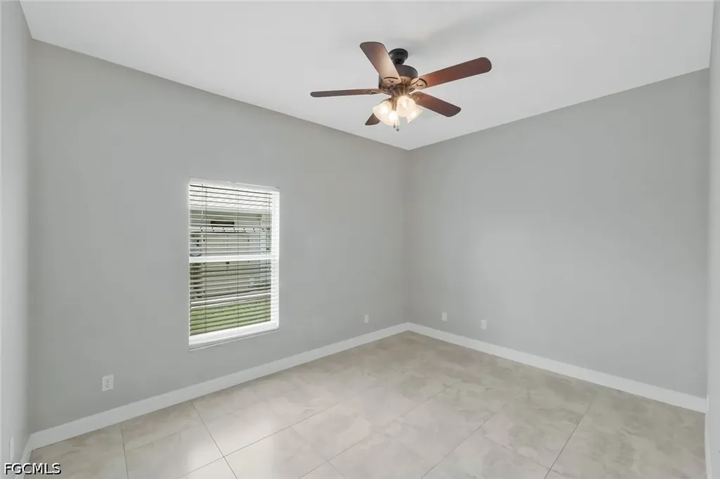 1302 SW 20th Street Cape Coral FL 33991