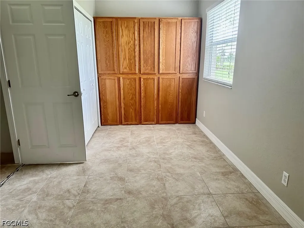 1302 SW 20th Street Cape Coral FL 33991