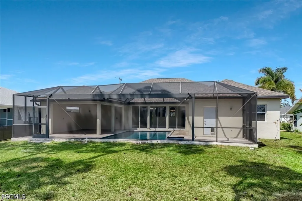 1302 SW 20th Street Cape Coral FL 33991