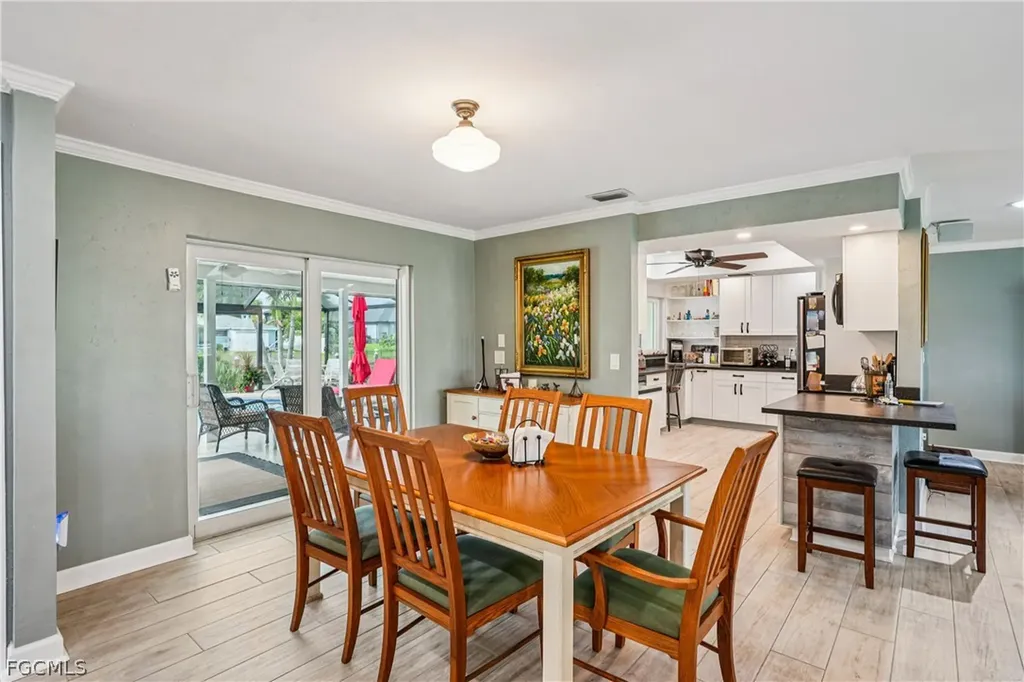 2204 SE 15th Terrace Cape Coral FL 33990