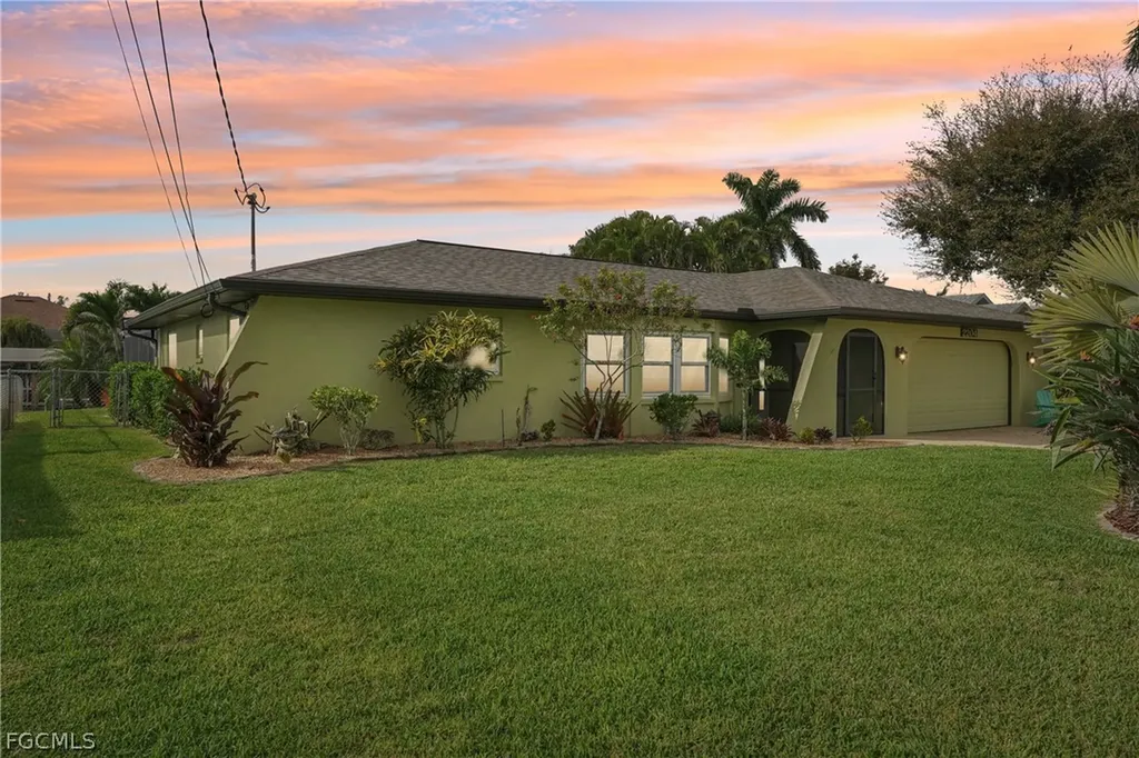 2204 SE 15th Terrace Cape Coral FL 33990