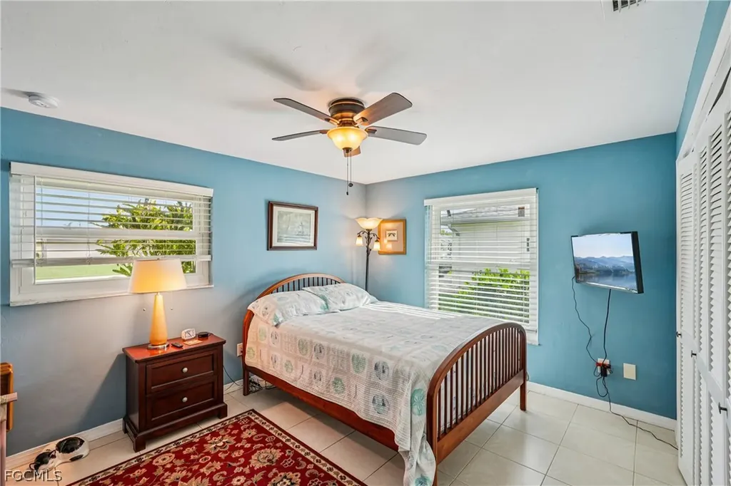 2204 SE 15th Terrace Cape Coral FL 33990