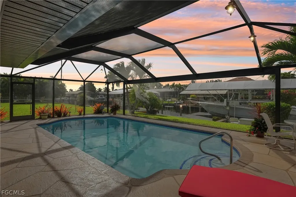 2204 SE 15th Terrace Cape Coral FL 33990