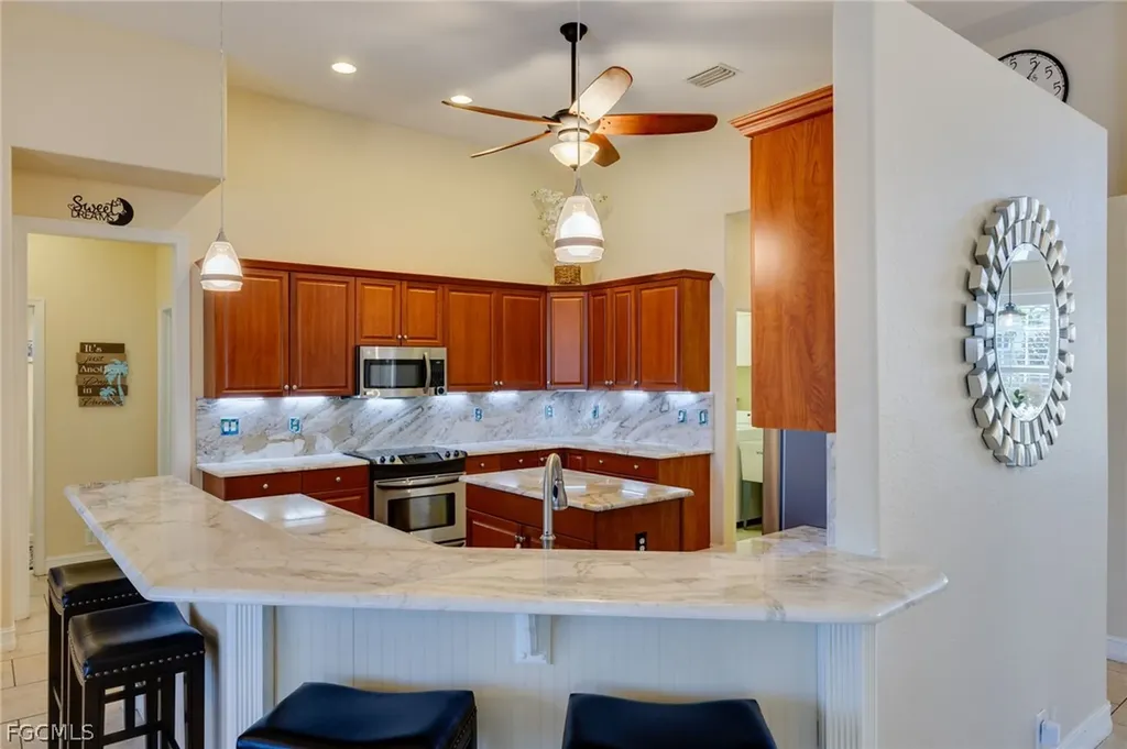 2611 SW 46th Street Cape Coral FL 33914