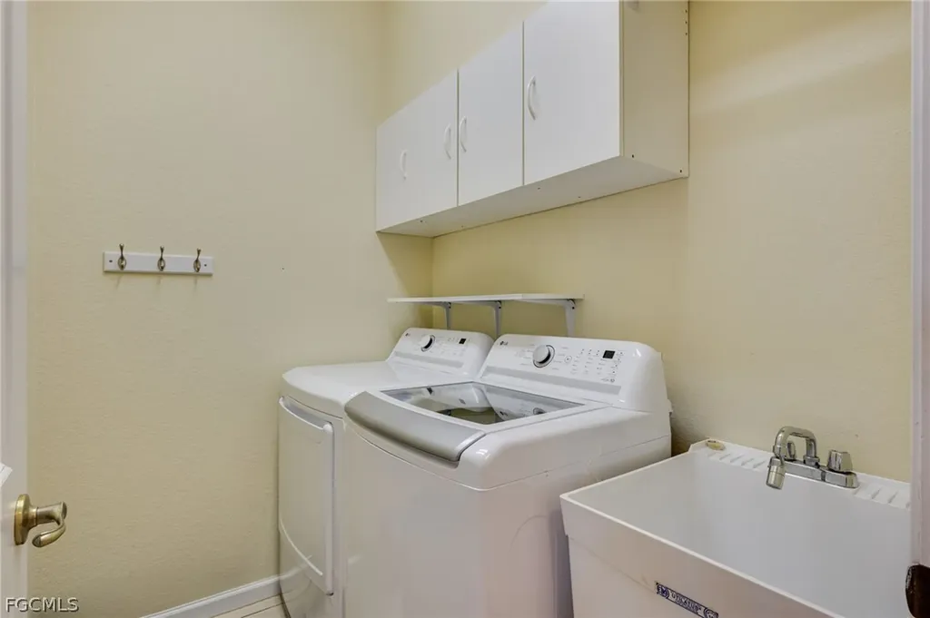 2611 SW 46th Street Cape Coral FL 33914
