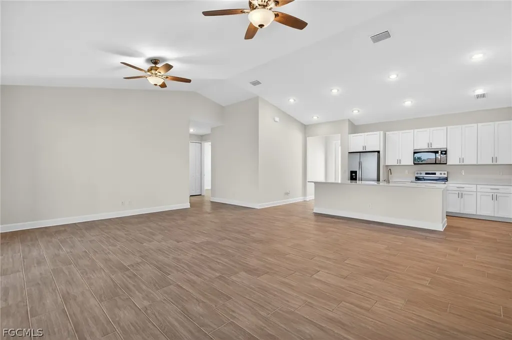 615 SW 26th Terrace Cape Coral FL 33914