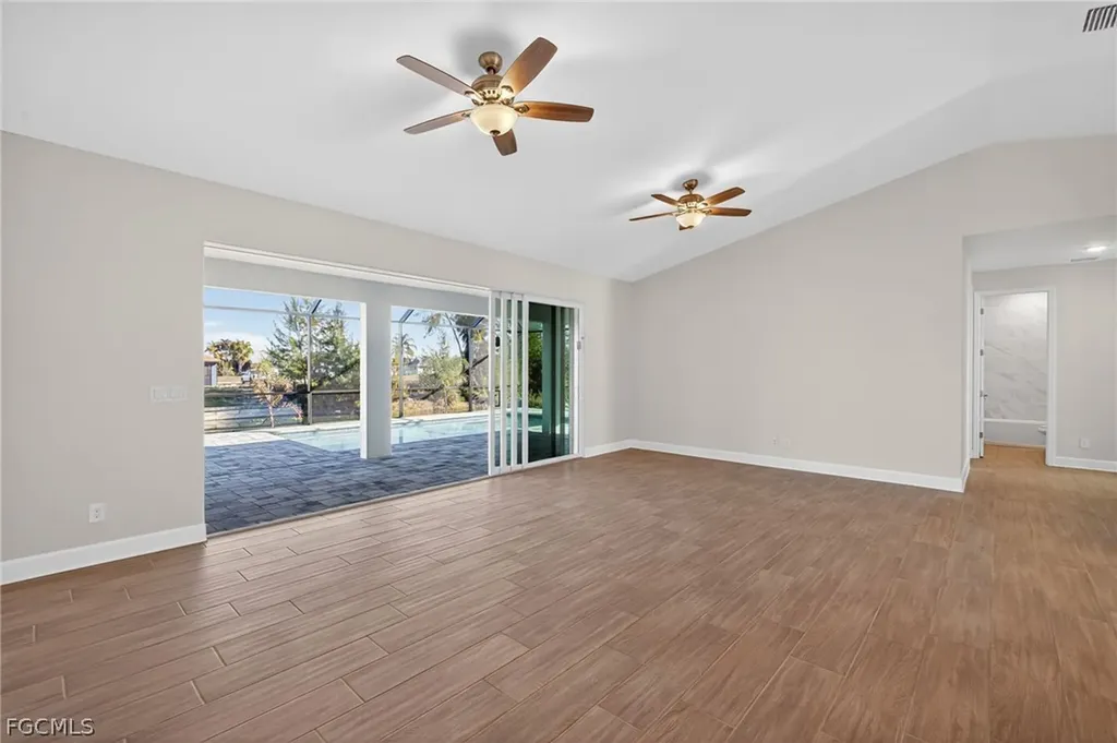 615 SW 26th Terrace Cape Coral FL 33914