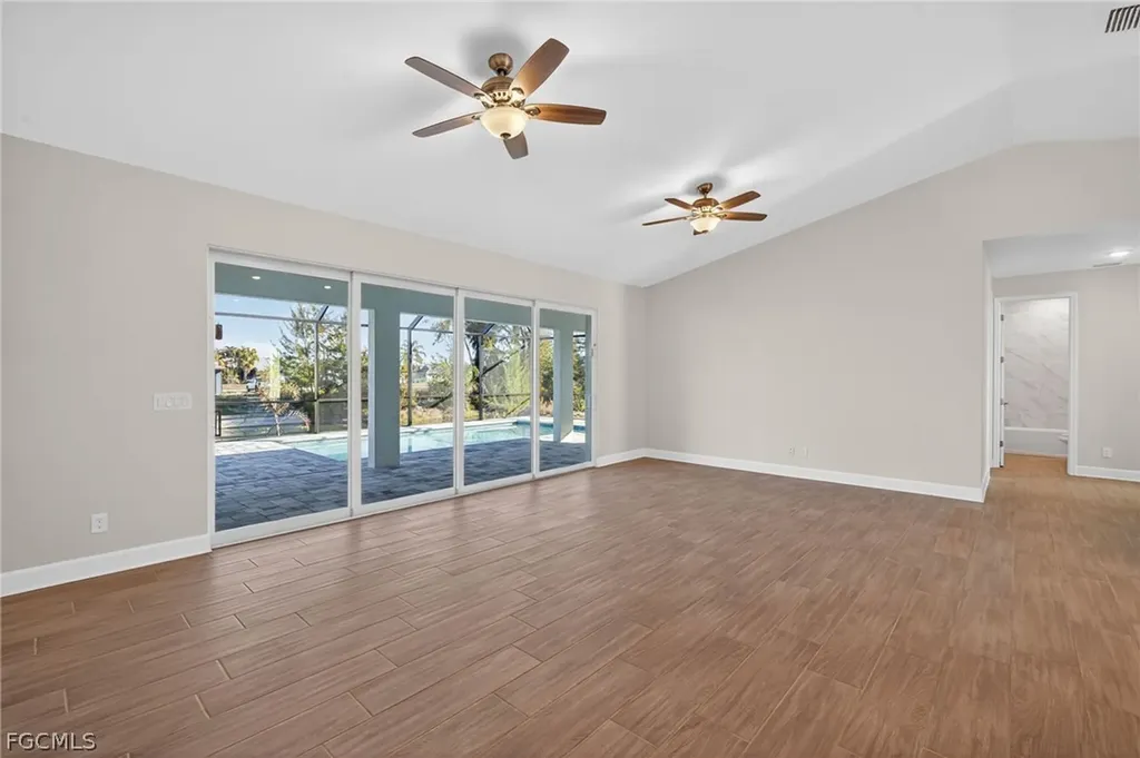 615 SW 26th Terrace Cape Coral FL 33914