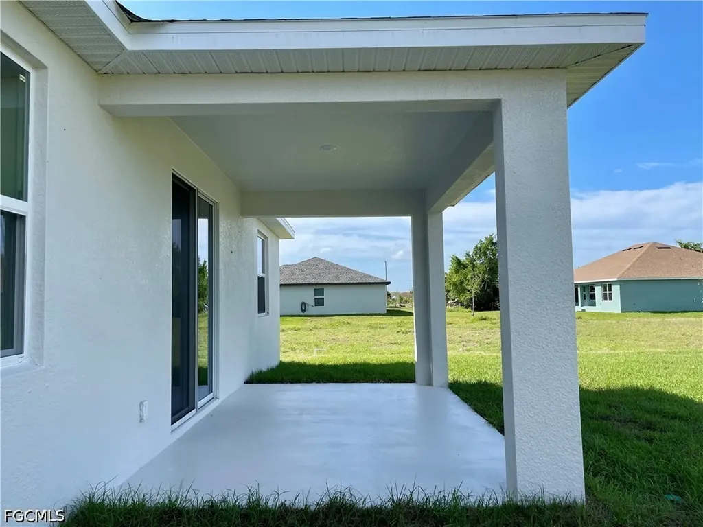 4020 NW 36th Place Cape Coral FL 33993