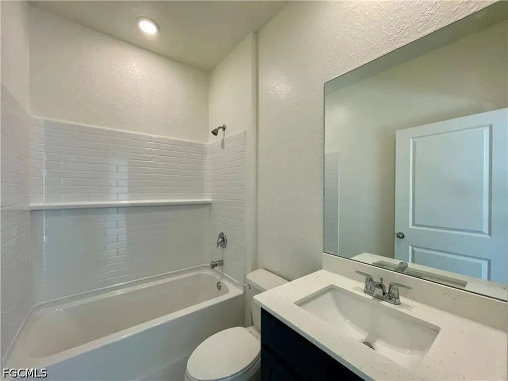 4020 NW 36th Place Cape Coral FL 33993