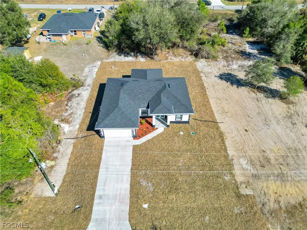 2104 Edward Avenue Alva FL 33920