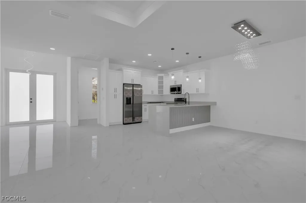 2104 Edward Avenue Alva FL 33920