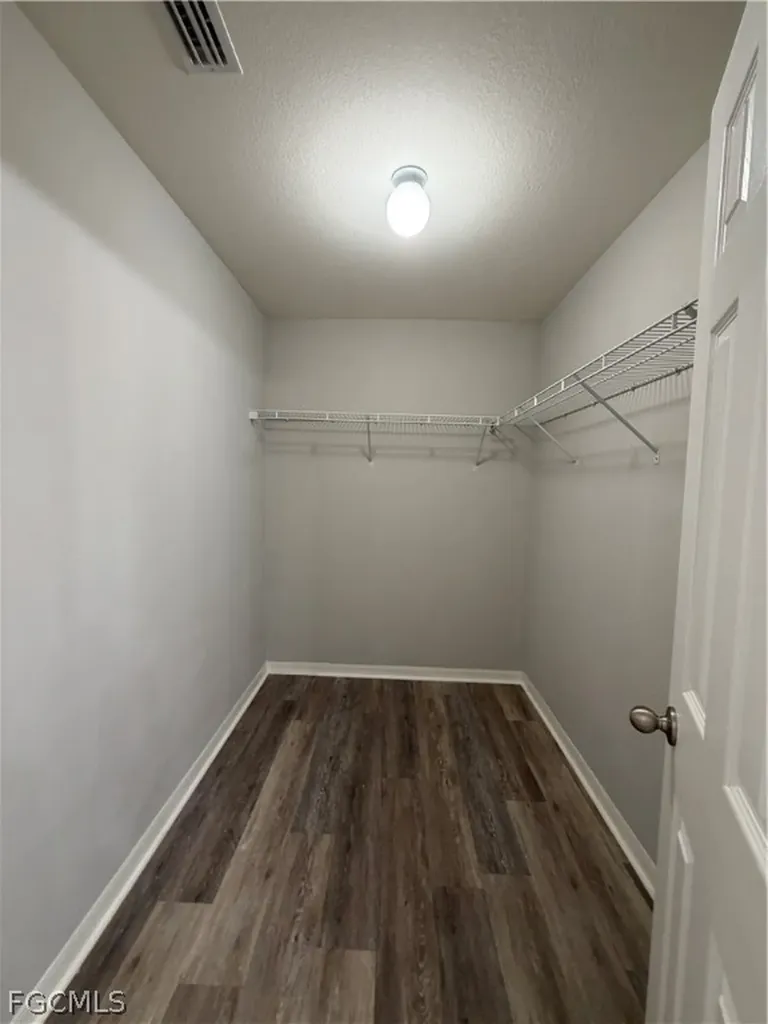 4311 NE 23rd Place Cape Coral FL 33909
