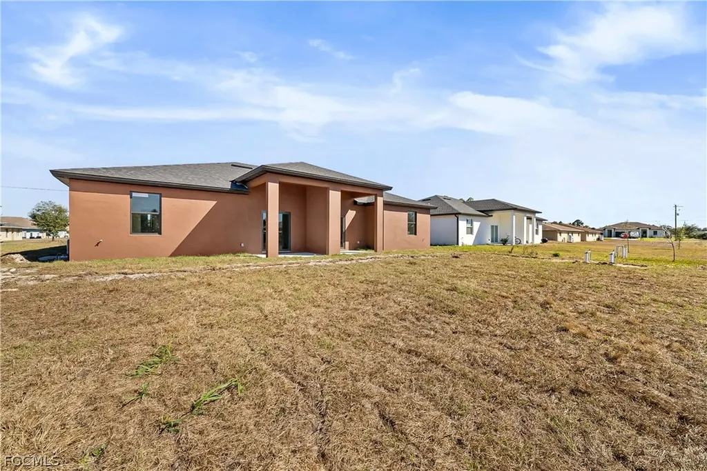 2220-2222 Kenneth Avenue S Lehigh Acres FL 33973
