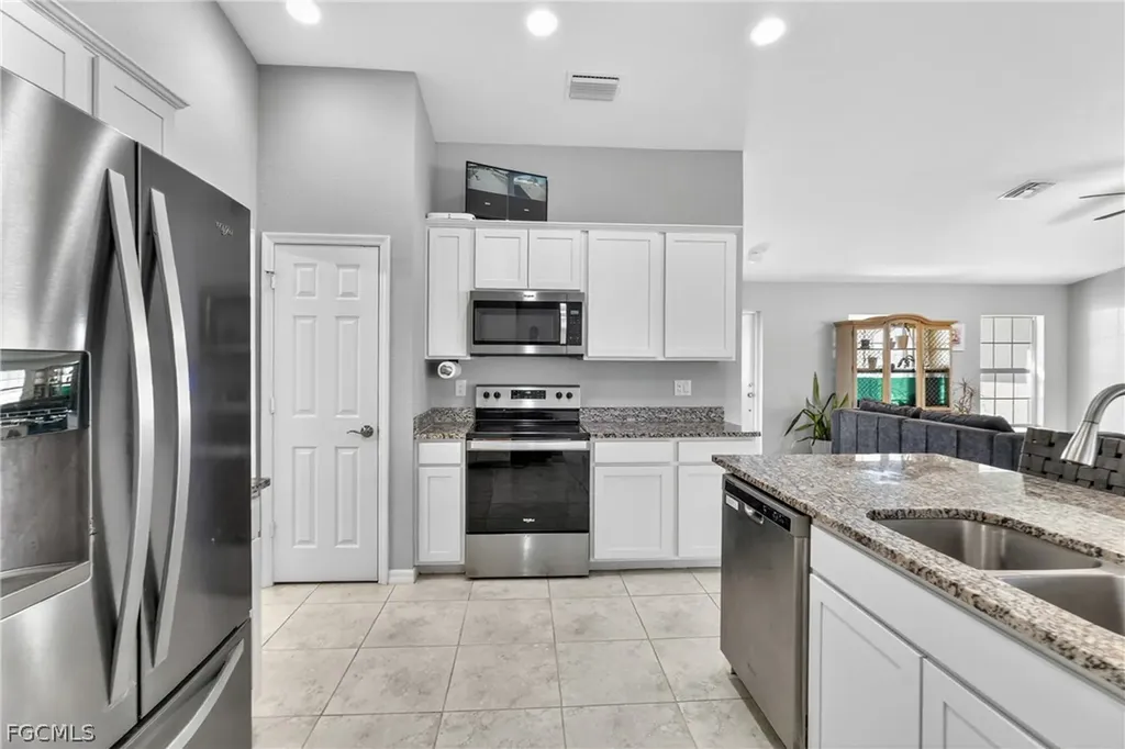 403 NW 17th Terrace Cape Coral FL 33993