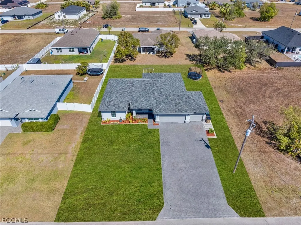 403 NW 17th Terrace Cape Coral FL 33993