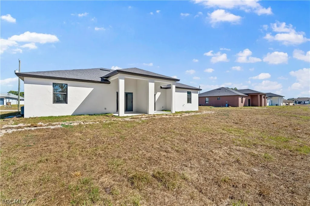 2216-2218 Kenneth Avenue S Lehigh Acres FL 33973