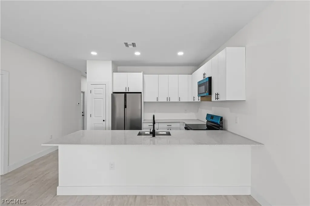 2216-2218 Kenneth Avenue S Lehigh Acres FL 33973
