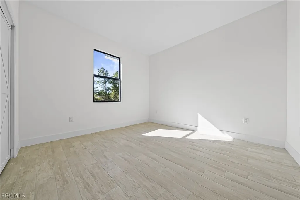 2216-2218 Kenneth Avenue S Lehigh Acres FL 33973