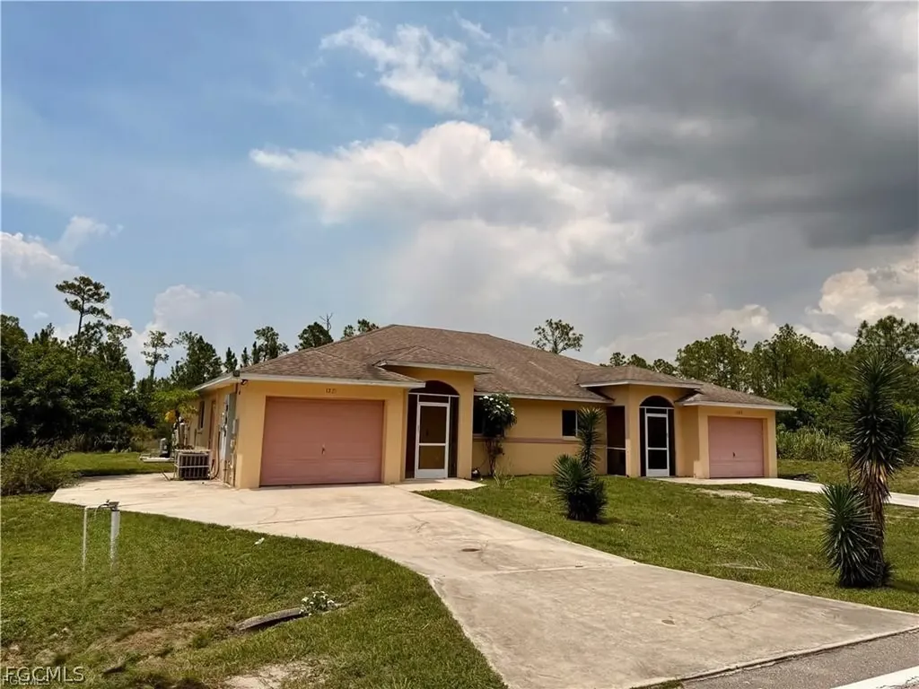 1221 E 12th Street Lehigh Acres FL 33972