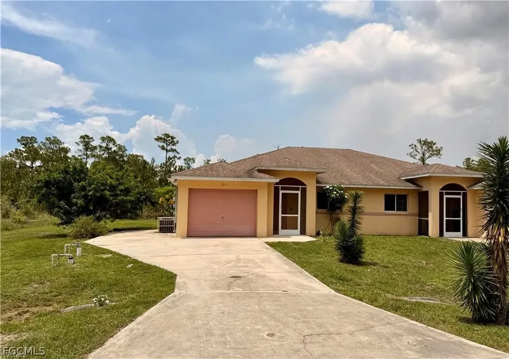 1221 E 12th Street Lehigh Acres FL 33972
