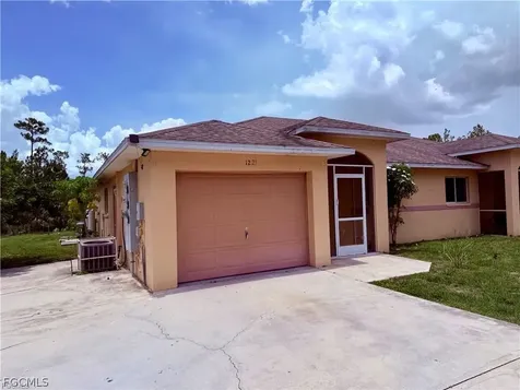 1221 E 12th Street Lehigh Acres FL 33972