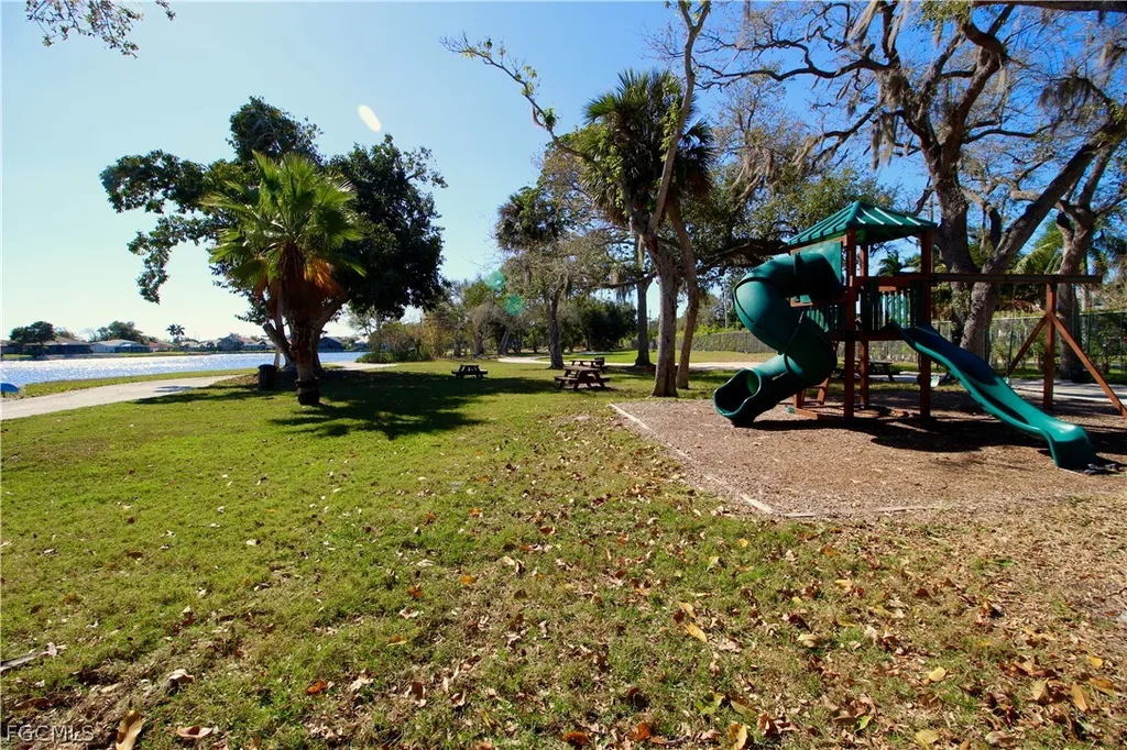 9641 Halyards Court Fort Myers FL 33919