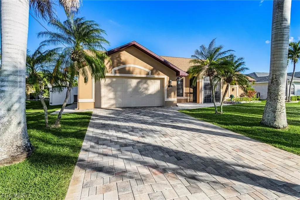 4841 SW 24th Place Cape Coral FL 33914