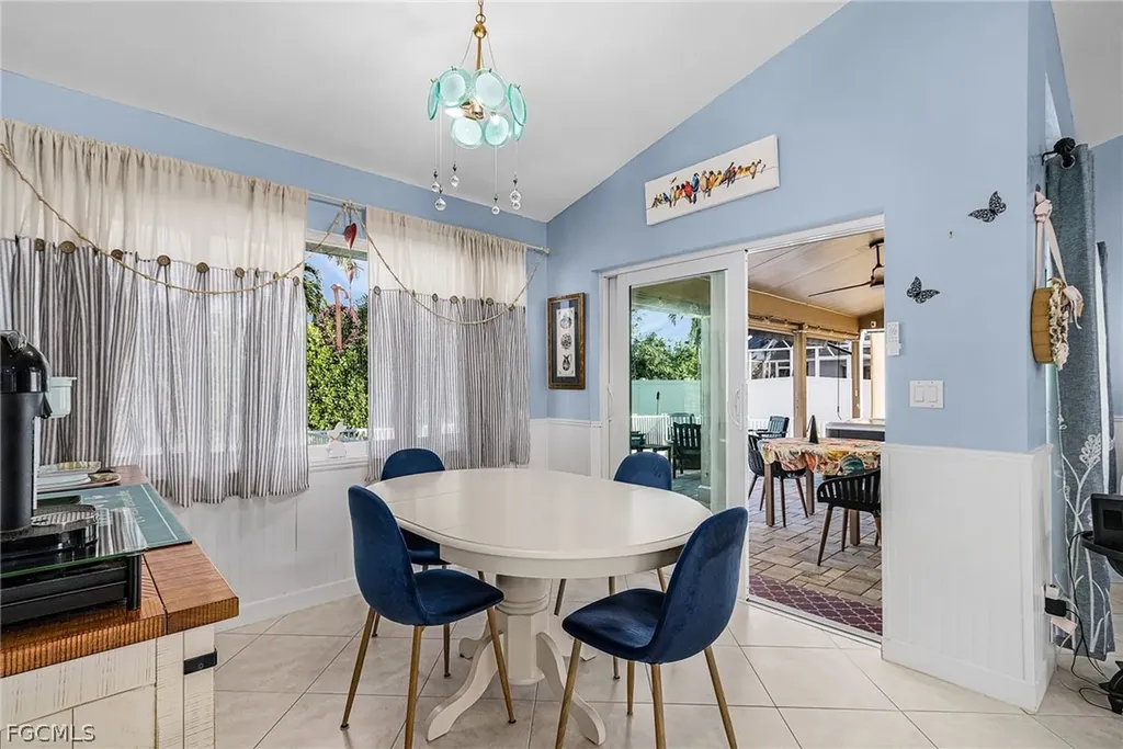 4841 SW 24th Place Cape Coral FL 33914
