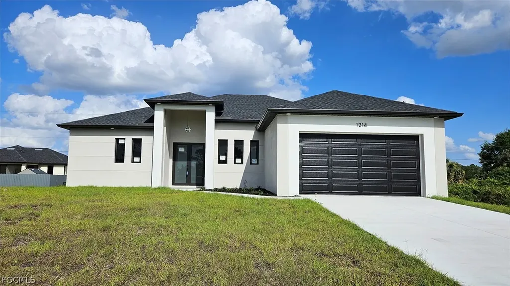 1214 Hibiscus Avenue Lehigh Acres FL 33972