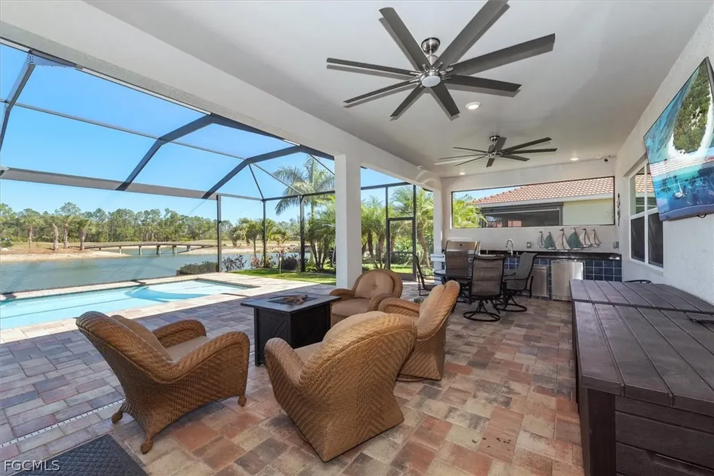3653 Avenida Del Vera North Fort Myers FL 33917