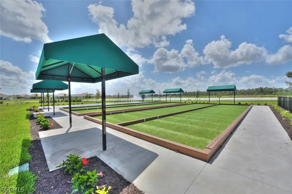 3653 Avenida Del Vera North Fort Myers FL 33917