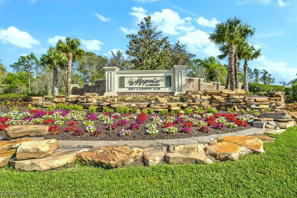 3653 Avenida Del Vera North Fort Myers FL 33917