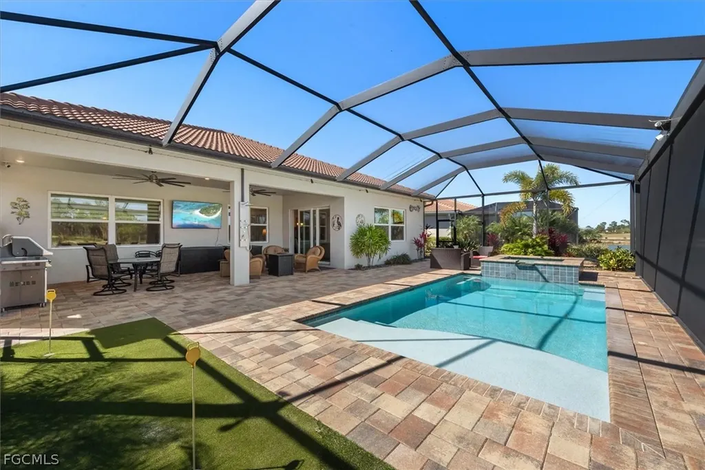 3653 Avenida Del Vera North Fort Myers FL 33917