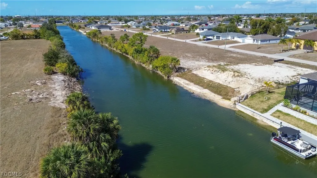 331 NE 25th Street Cape Coral FL 33909