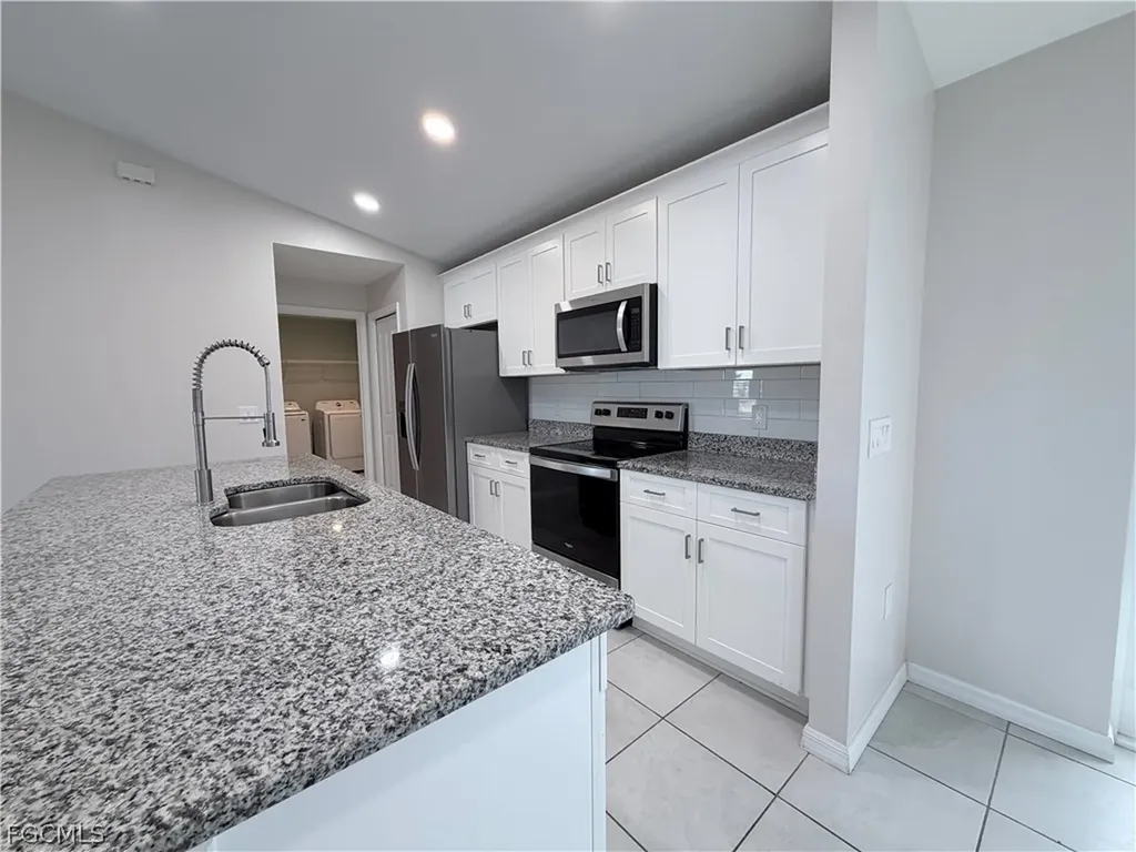 331 NE 25th Street Cape Coral FL 33909