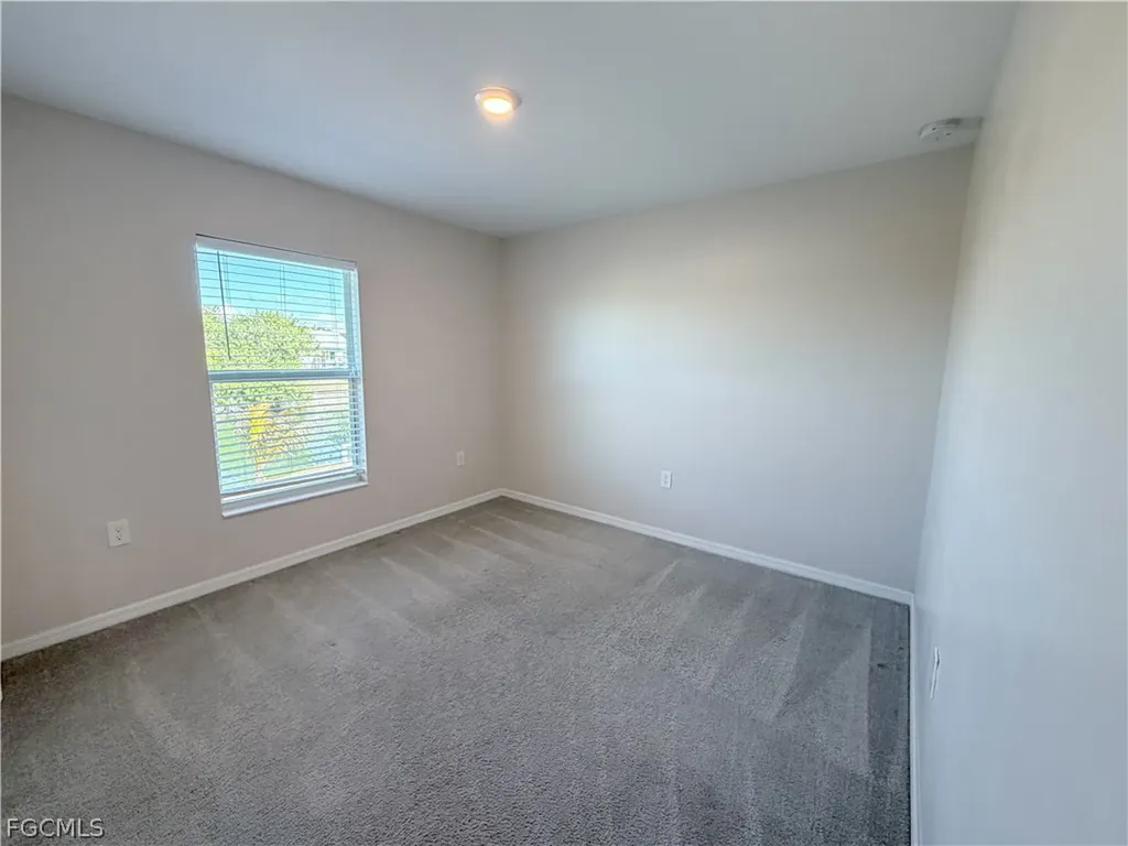 331 NE 25th Street Cape Coral FL 33909
