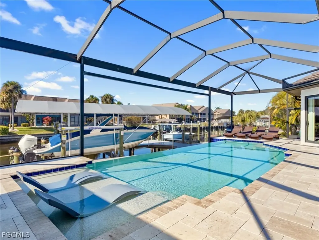 4226 SE 6th Place Cape Coral FL 33904