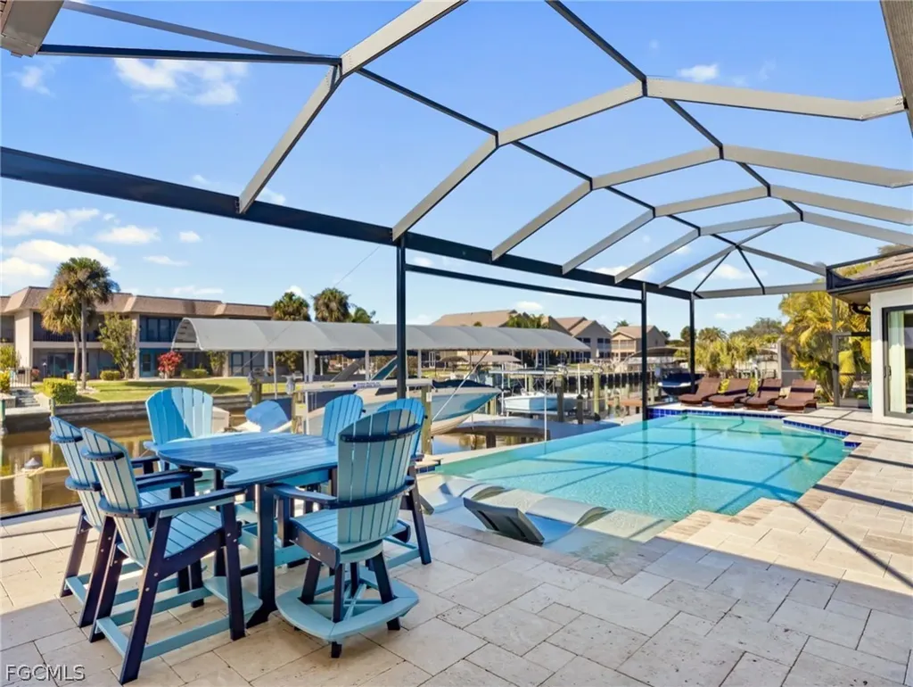 4226 SE 6th Place Cape Coral FL 33904