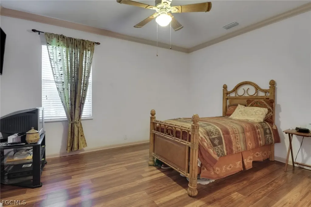 4918 SW 27th Avenue Cape Coral FL 33914