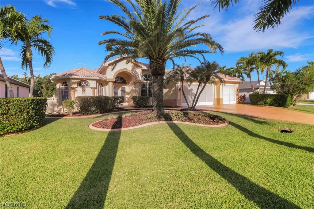 4918 SW 27th Avenue Cape Coral FL 33914