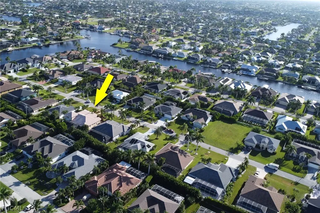 4918 SW 27th Avenue Cape Coral FL 33914