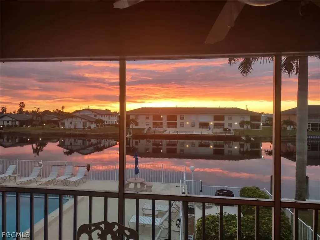Cape Coral FL, 4417 Country Club Boulevard, Unit B8