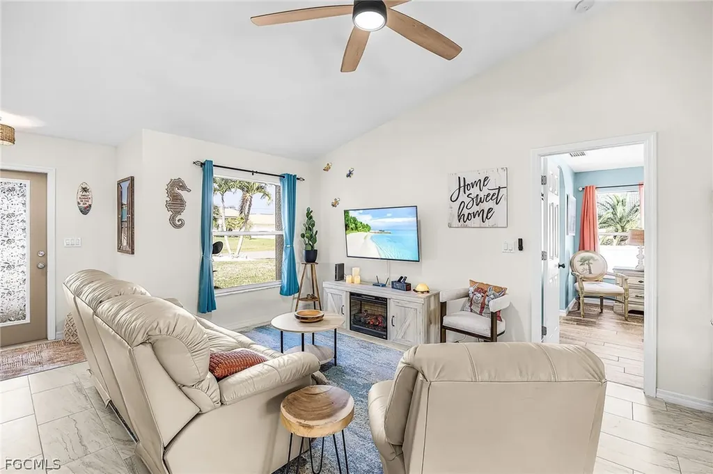 1900 SW 2nd Terrace Cape Coral FL 33991