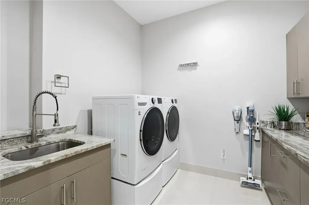 5600 Briarcliff Road Fort Myers FL 33912