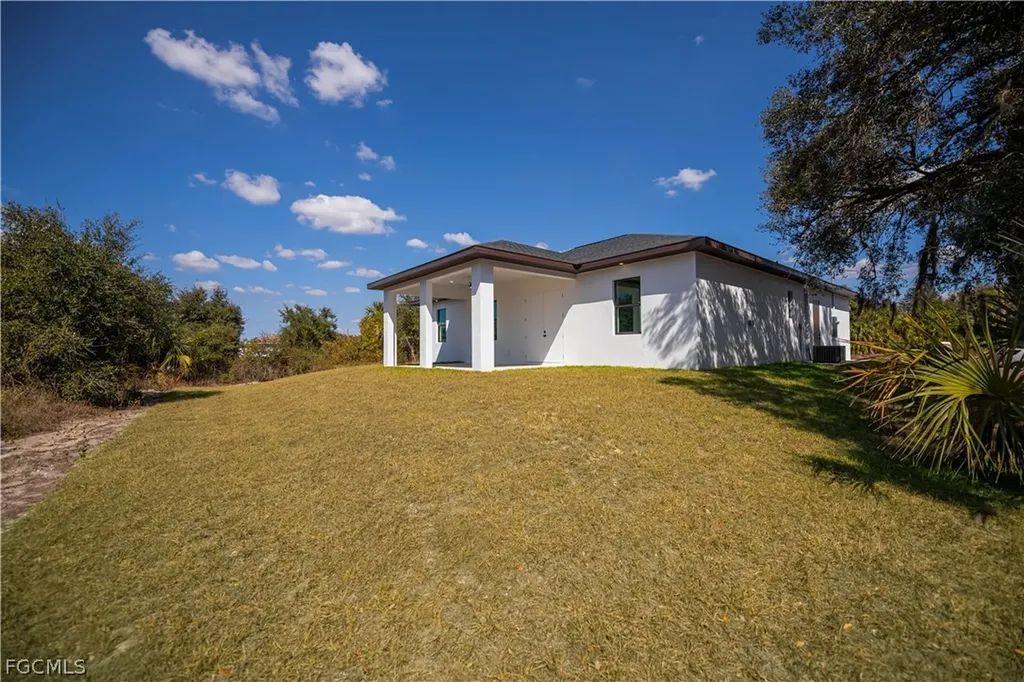 3034 NW Beechwood Circle Labelle FL 33935
