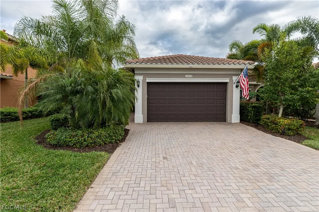 11593 Lakewood Preserve Place Fort Myers FL 33913