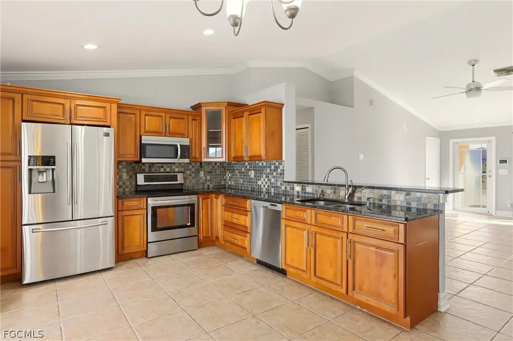 1209 NW 19th Street Cape Coral FL 33993