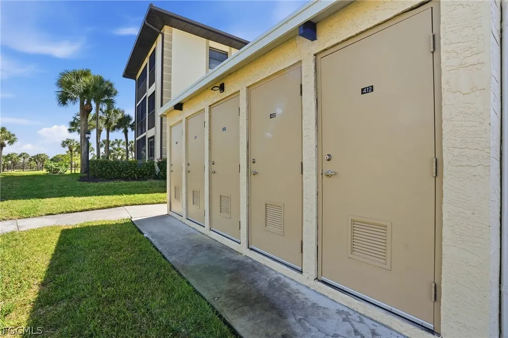 12601 Kelly Sands Way Fort Myers FL 33908